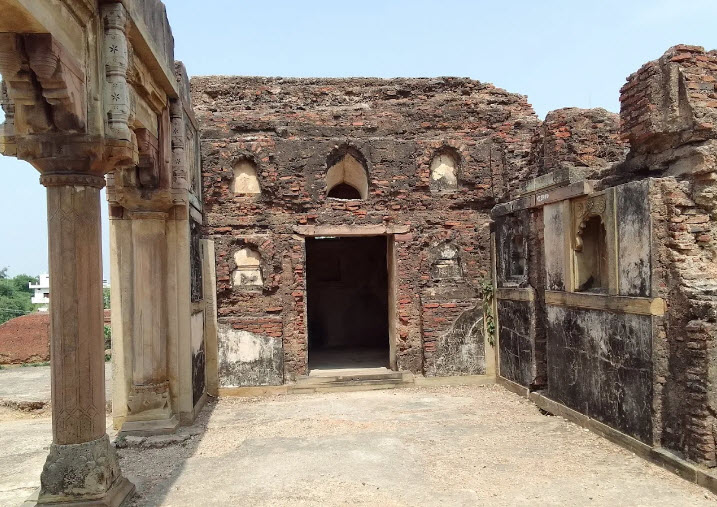 Hetampur Fort, India